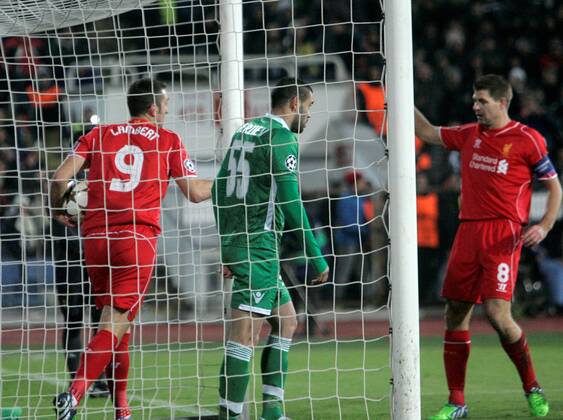 26.11.2014. Sofia, Bulgaria. Champions League Group Stage. PFC Ludogorets Razgrad versus FC Liverpool. Rickie LAMBERT (FC Liverpool) celebrates his equalising goal with Gerrard watched by goalkepper Georgi TERZIEV (Razgrad) xWolfgangxFehrmannx  ActionPlus11579487