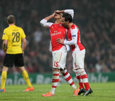 Arsenal s Alex Oxlade-Chamberlain looks on dejected after his shot hits the bar UEFA Champions League- Arsenal vs Borussia Dortmund- Emirates Stadium - England - 26th November 2014 - Picture David Klein Sportimage EDITORIAL USE ONLY. No use with unauthorised audio, video, data, fixture lists, club league logos or live services. Online in-match use limited to 120 images, no video emulation. No use in betting, games or single club league player publications.