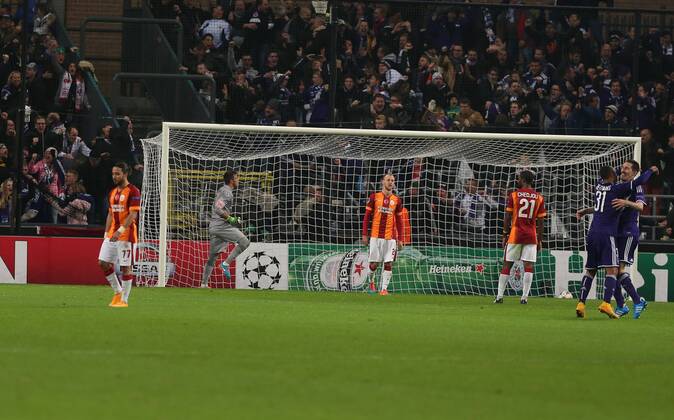 UEFA Champions League Group D football match between Anderlecht and Galatasaray at Constant Vanden Stock Stadium on November 26, 2014 in Brussel, Belgium Score: Anderlecht 2 - Galatasaray 0 Pictured: Anderlecht players celebrates after their second goal. 
