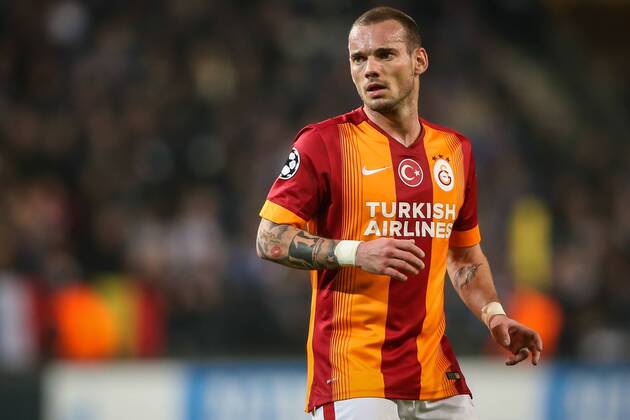 Wesley Sneijder of Galatasaray during the Champions League match between Anderlecht and Galatasaray at the Constant Vanden Stockstadion on november 26, 2014 in Brussels, Belgium Anderlecht v Galatasaray Champions League 2014 2015 xVIxErwinxSpekxIVx 3304370