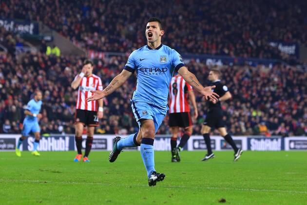 Aktuell Fußball, England, Premier League, FC Sunderland - Manchester City Sergio Kun Aguero of Manchester City celebrate his equalising goal - Sunderland vs. Manchester City - Barclay s Premier League - Stadium of Light - Sunderland - 03 12 2014 Pic Philip Oldham Sportimage EDITORIAL USE ONLY. No use with unauthorised audio, video, data, fixture lists, club league logos or live services. Online in-match use limited to 120 images, no video emulation. No use in betting, games or single club league player publications.