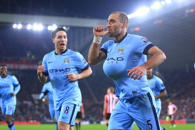 Aktuell Fußball, England, Premier League, FC Sunderland - Manchester City Pablo Zabaleta of Manchester City celebrates scoring his sides third goal - Sunderland vs. Manchester City - Barclay s Premier League - Stadium of Light - Sunderland - 03 12 2014 Pic Philip Oldham Sportimage EDITORIAL USE ONLY. No use with unauthorised audio, video, data, fixture lists, club league logos or live services. Online in-match use limited to 120 images, no video emulation. No use in betting, games or single club league player publications.