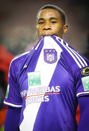 - MOUSCRON, BELGIUM: Anderlecht s Andy Kawaya looks dejected after the Jupiler Pro League match between Royal Mouscron-Peruwelz and RSC Anderlecht, in Mouscron, Saturday 06 December 2014, on day 18 of the Belgian soccer championship. VIRGINIExLEFOUR  x04515955x