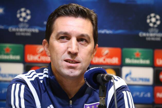 Aktuell Fußball, Champions League, PK RSC Anderlecht - DORTMUND, GERMANY: Anderlecht s head coach Besnik Hasi pictured during a press conference PK Pressekonferenz of Belgian team RSC Anderlecht, in Dortmund Signal Iduna Park stadium, Germany, Monday 08 December 2014. Anderlecht will play Tomorrow against German Borussia Dortmund on the last day of the group stage of the UEFA Champions League competition, in the group D. VIRGINIExLEFOUR  x04517871x