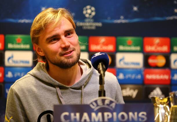 Montag 08.12.2014, Saison 2014 2015, UEFA Champions League, 6. Spieltag im Dortmunder Signal Iduna Park, Pressekonferenz vor dem Spiel BVB Borussia Dortmund - RSC Anderlecht, Marcel Schmelzer (BVB)