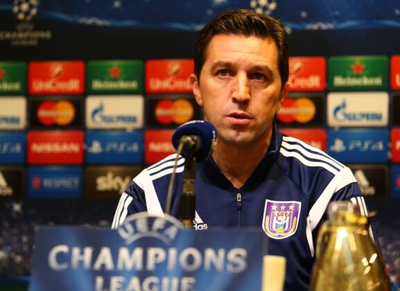 Montag 08.12.2014, Saison 2014 2015, UEFA Champions League, 6. Spieltag im Dortmunder Signal Iduna Park, Pressekonferenz vor dem Spiel BVB Borussia Dortmund - RSC Anderlecht, Besnik Hasi (Trainer, RSC)