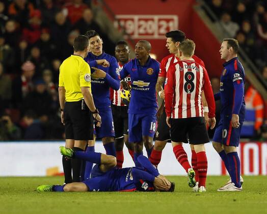 Southampton s Jose Fonte gets booked for an elbow on Manchester United ManU s Ander Herrera Barclays Premier League- Southampton vs Manchester United - St Mary s Stadium - England - 8th December 2014 - Picture David Klein Sportimage EDITORIAL USE ONLY. No use with unauthorised audio, video, data, fixture lists, club league logos or live services. Online in-match use limited to 120 images, no video emulation. No use in betting, games or single club league player publications.