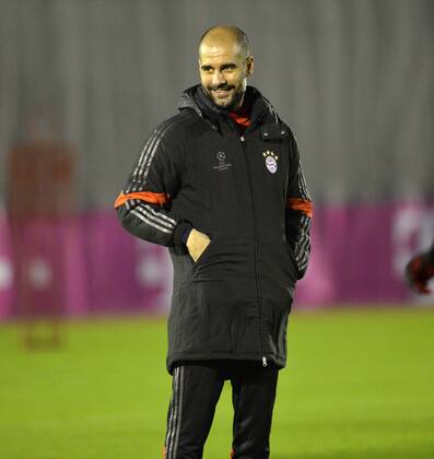 09.12.2014, Fussball Champions League 2014 2015, Vorrunde, 5.Spieltag, FC Bayern München - Moskau, Training FC Bayern München am Vortag, Trainer Pep Guardiola (Bayern München) gut gelaunt. 
