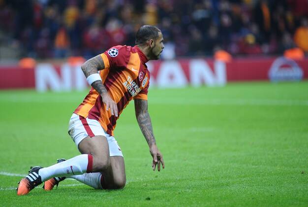 UEFA Champions League Group D match between Galatasaray and Arsenal at Turk Telekom Arena Stadium on December 09, 2014 in Istanbul, Turkey Pictured: Felipe Melo of Galatasaray. 
