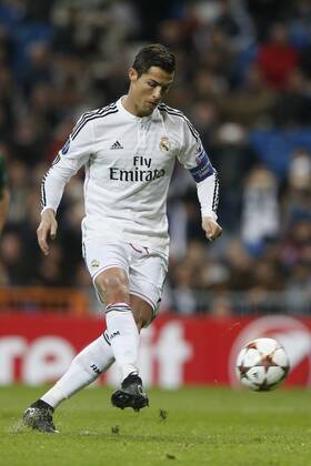 09.12.2014. Madrid, Spain. 7 Cristiano Ronaldo dos Santos Forward of Real Madrid . UEFA Champions League group stages. Real Madrid versus Ludogorets Razgrad at Santiago Bernabeu stadium. xEnriquexdexlaxFuentex  ActionPlus11581955