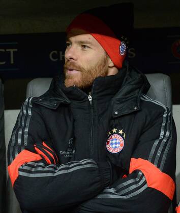 10.12.2014, xjhx, Fussball Champions League, FC Bayern Muenchen - ZSKA Moskau, v.l.: Xabi Alonso (FC Bayern Muenchen)