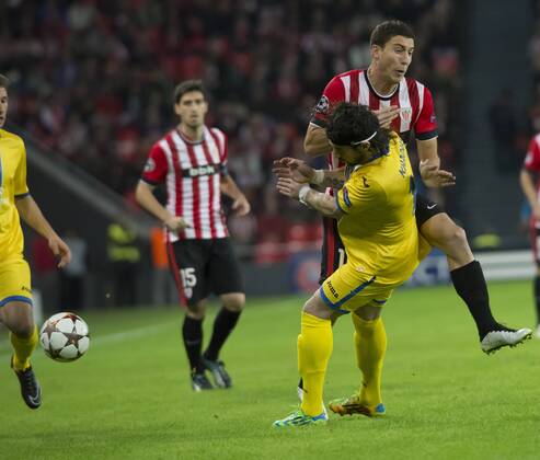 Anri Khagush, Oscar de Marcos Arana - Athletic Bilbao vs. BATE Baryssau - UEFA CHAMPIONS LEAGUE 2014 2015 - Bilbao - 