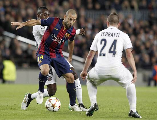FC Barcelona Barca s Javier Mascherano (c) and Paris Saint-Germain s Blaise Matuidi (l) and Marco Verratti during Champions League 2014 2015 match.December 10,2014.  (2014121021)