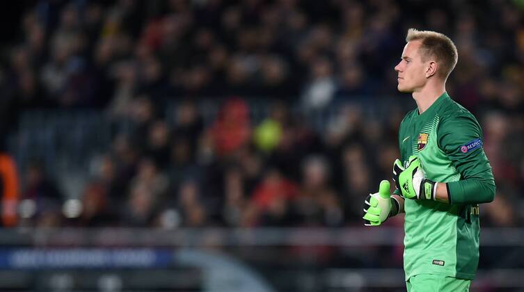 FUSSBALL CHAMPIONS LEAGUE SAISON 2014 2015 Vorrunde FC Barcelona Barca - Paris St. Germain 10.12.2014 Torwart Marc Andre ter Stegen (Barca) 