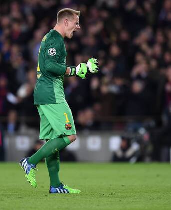 FUSSBALL CHAMPIONS LEAGUE SAISON 2014 2015 Vorrunde FC Barcelona Barca - Paris St. Germain 10.12.2014 Torwart Marc Andre ter Stegen (Barca) jubelt 