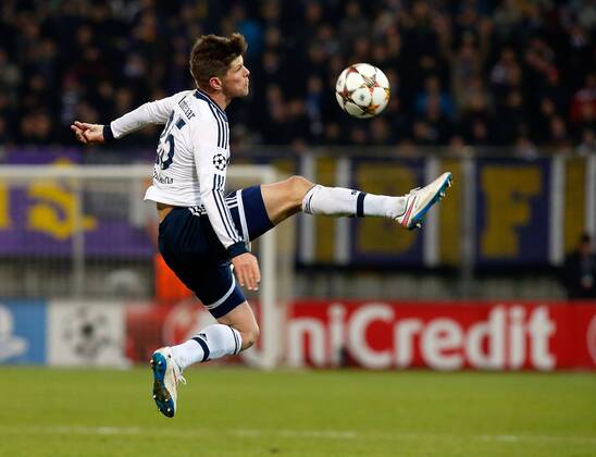 SOCCER - CL, Maribor vs Schalke MARIBOR,SLOVENIA,10.DEC.14 - SOCCER - UEFA Champions League, group stage, NK Maribor vs FC Schalke 04. Image shows Klaas-Jan Huntelaar (Schalke).