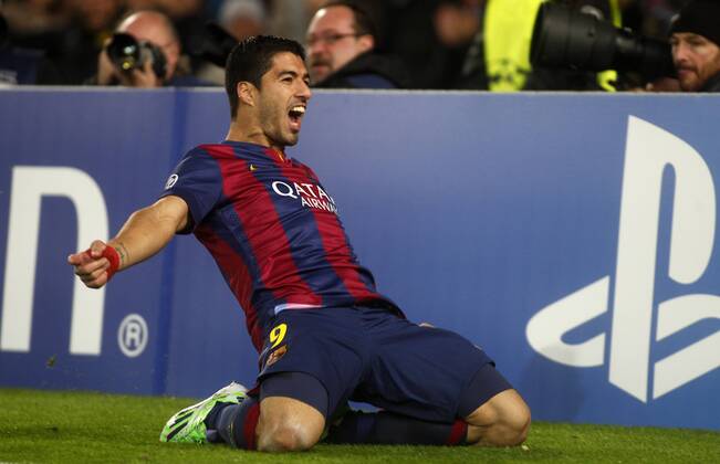 Aktuell Fussball, Champions League, FC Barcelona - Paris St. Germain Champions League match between Barcelona and PSG. In this picture, Luis Suarez scores his goal. xFRANCESCxADELANTADOx 