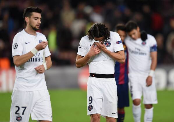Aktuell Fussball, Champions League, FC Barcelona - Paris St. Germain FUSSBALL CHAMPIONS LEAGUE SAISON 2014 2015 Vorrunde FC Barcelona Barca - Paris St. Germain 10.12.2014 Enttaeuschung Paris Saint-Germain: Edinson Cavani (Mitte) und Javier Pastore (li) 