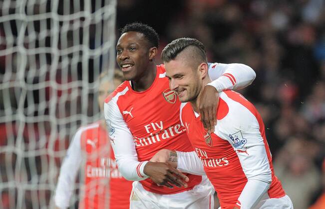 Aktuell Fußball, England, Premier League, FC Arsenal - Newcastle United Arsenal v Newcastle 13.12.2014. Pic Darren Jack. Olivier Giroud and Danny Welbeck (Arsenal) celebrate goal 1-0 Â