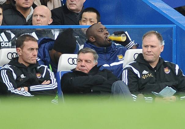 Football - 2014 2015 Premier League - Chelsea vs. West Ham United Adejected West Ham manager Sam Allardyce at Stamford Bridge. COLORSPORT ANDREW COWIE