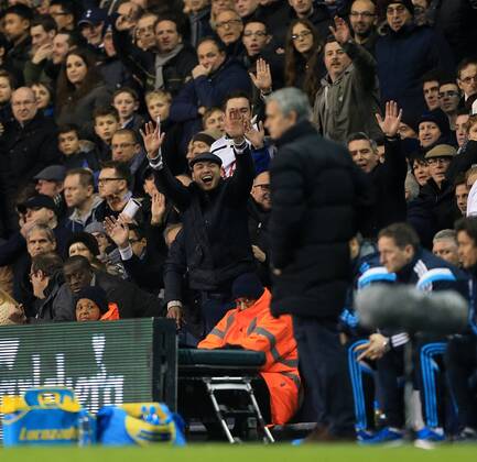 Tottenham s fans hold up 5 fingers to mock Chelsea s Jose Mourinho Barclays Premier League - Tottenham Hotspur vs Chelsea - White Hart Lane - England - 1st January 2015 - Picture David Klein Sportimage EDITORIAL USE ONLY. No use with unauthorised audio, video, data, fixture lists, club league logos or live services. Online in-match use limited to 120 images, no video emulation. No use in betting, games or single club league player publications.