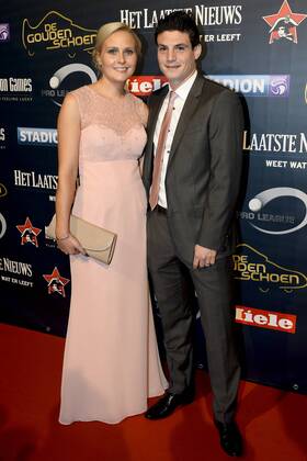 - LINT, BELGIUM: Essevee s Steve Colpaert and his partner pictured on the red carpet at the arrival for the 61th edition of the Golden Shoe award ceremony, Wednesday 14 January 2015, in Lint. The Golden Shoe (Gouden Schoen Soulier d Or) is an award for the best soccer player of the Belgian Jupiler Pro League championship during the calender year 2014. DIRKxWAEM  x04538100x