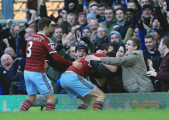 West Ham s Andy Carroll celebrates scoring his sides opening goal Barclays Premier League - West Ham United vs Hull City - Upton Park - England - 18th January 2015 - Picture David Klein Sportimage EDITORIAL USE ONLY. No use with unauthorised audio, video, data, fixture lists, club league logos or live services. Online in-match use limited to 120 images, no video emulation. No use in betting, games or single club league player publications.