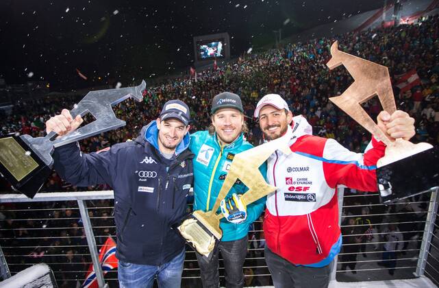 24.01.2015, Zielhaus, Kitzbuehel, AUT, FIS Ski Weltcup, Abfahrt, Herren, Siegerehrung, im Bild v.l. Guillermo Fayed (FRA, 3. Platz), Kjetil Jansrud (NOR, 1. Platz), Dominik Paris (ITA, 2. Platz) 3rd placed Guillermo Fayed of France, 1st placed Kjetil Jansrud of Norway, 2nd placed Dominik Paris of Italy celebrates on podium during the award ceremony for the men s downhill of Kitzbuehel FIS Ski Alpine World Cup at the Zielhaus in Kitzbuehel, Austria on 2015 01 24.  EX_GRO  
