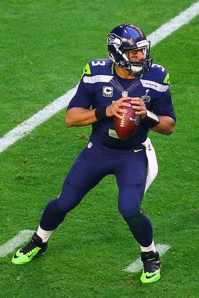 01 FEB 2015: Seattle Seahawks Quarterback Russell Wilson (3) during the second quarter of Super Bowl XLIX. The New England Patriots defeat the Seattle Seahawks 28-24 in Super Bowl XLIX at University of Phoenix Stadium in Glendale Arizona.New England Patriots Quarterback Tom Brady (12) was also named the game MVP. NFL American Football Herren USA FEB 01 Super Bowl XLIX - Patriots v Seahawks Icon020115085 EDITORIAL USE ONLY