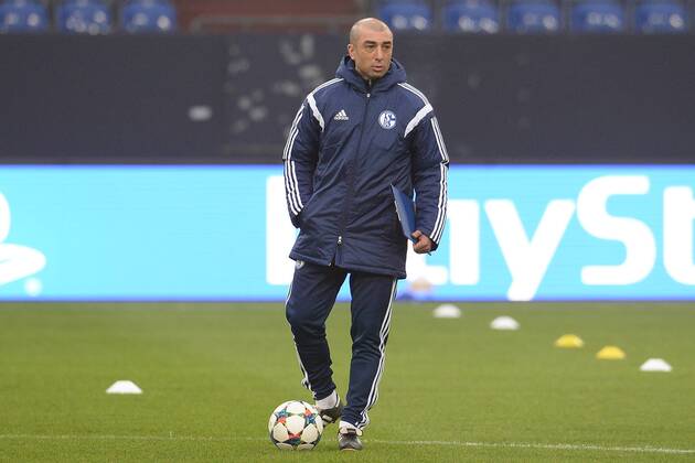 Fußball Champions League Abschlusstraining Schalke 04 am 17.02.2015 in der Veltins-Arena in Gelsenkirchen Roberto Di Matteo ( Trainer Schalke )