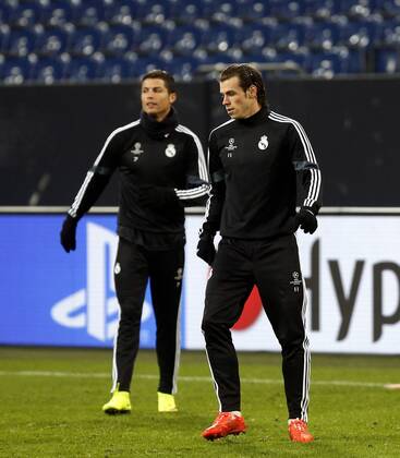 Real Madrid training session before first leg of 1 8 Champions League match. In this picture, gareth Bale and Cristiano Ronaldo. xPABLOGARCIAx 