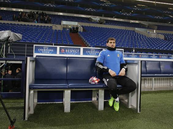 Real Madrid training session before first leg of 1 8 Champions League match. In this picture, Iker Casillas. xPABLOGARCIAx 