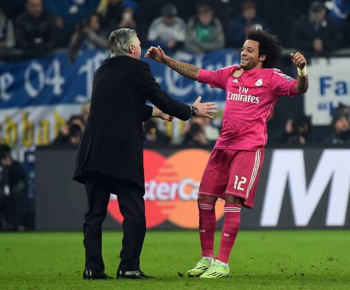 18.02.2015, xjhx, Fussball UEFA Champions League, FC Schalke 04 - Real Madrid, v.l. Trainer Carlo Ancelotti (Real Madrid), Marcelo (Real Madrid) Torjubel, Goal celebration, celebrate the goal 0:2