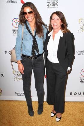 Katie Holmes, Nadia Comaneci GOLD MEETS GOLDEN  JuanxLlauro PicturePerfect