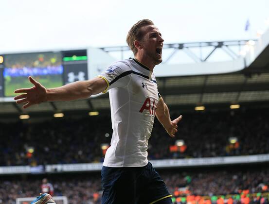 Tottenham s Harry Kane celebrates scoring his sides second goal Barclays Premier League - Tottenham Hotspur vs West Ham - White Hart Lane - England - 22nd February 2015 - Picture David Klein Sportimage EDITORIAL USE ONLY. No use with unauthorised audio, video, data, fixture lists, club league logos or live services. Online in-match use limited to 120 images, no video emulation. No use in betting, games or single club league player publications.