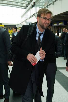 Montag 23.02.2015, Saison 2014 2015, BV Borussia Dortmund am Flughafen Dortmund auf dem weg zum Champions League Spiel, Trainer Juergen KLOPP (BVB) DeFodi01001062165