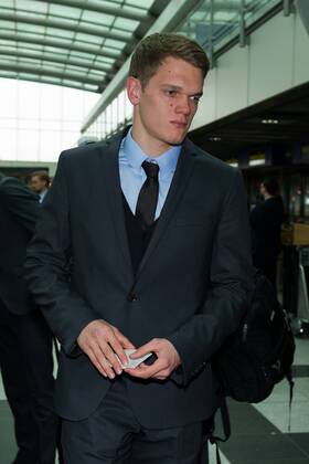Montag 23.02.2015, Saison 2014 2015, BV Borussia Dortmund am Flughafen Dortmund auf dem weg zum Champions League Spiel, Matthias GINTER (BVB) DeFodi01001062183