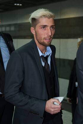 Montag 23.02.2015, Saison 2014 2015, BV Borussia Dortmund am Flughafen Dortmund auf dem weg zum Champions League Spiel, Kevin KAMPL (BVB) DeFodi01001062202