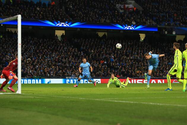 Edin Dzeko of Manchester City fails to score from a free header - Manchester City vs. Barcelona - UEFA Champions League - Etihad Stadium - Manchester - EDITORIAL USE ONLY. No use with unauthorised audio, video, data, fixture lists, club league logos or live services. Online in-match use limited to 120 images, no video emulation. No use in betting, games or single club league player publications.