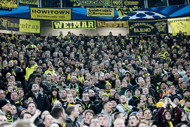 Dortmund Fanblock , Juventus Turin vs. Borussia Dortmund, Fussball, Champions League, 24.02.2015 , EP_CKT