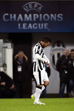 Carlos Tevez (Juventus), FEBRUARY 24, 2015 - Football Soccer : Carlos Tevez of Juventus celebrates after scoring his side s first goal during the UEFA Champions League Round of 16 1st leg match between Juventus 2-1 Borussia Dortmund at Juventus Stadium in Turin, Italy. NoxThirdxPartyxSales  (ptmb071539)