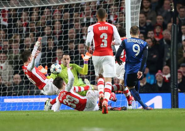 Monaco s Dimitar Berbatov scoring his sides second goal Champions League - Arsenal vs AS Monaco - Emirates Stadium - England - 25th February 2015 - Picture David Klein Sportimage EDITORIAL USE ONLY. No use with unauthorised audio, video, data, fixture lists, club league logos or live services. Online in-match use limited to 120 images, no video emulation. No use in betting, games or single club league player publications.