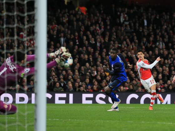 Arsenal s Alexis Sanchez sees his shot saved by Monaco s Danijel Subasic Champions League - Arsenal vs AS Monaco - Emirates Stadium - England - 25th February 2015 - EDITORIAL USE ONLY. No use with unauthorised audio, video, data, fixture lists, club league logos or live services. Online in-match use limited to 120 images, no video emulation. No use in betting, games or single club league player publications.
