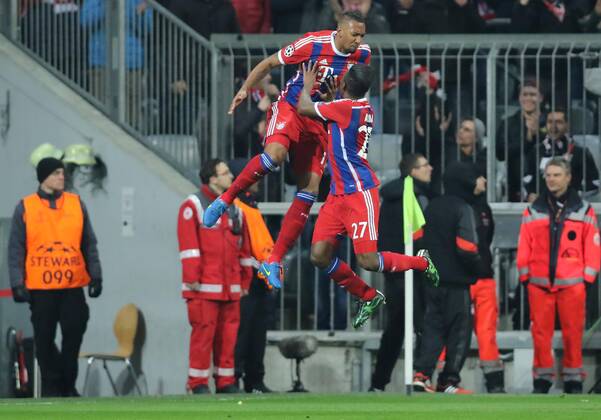 Jerome BOATENG (FCB 17) Torjubel, Jubel nach dem Tor zum 2-0 mit David ALABA, FCB 27 FC BAYERN MUENCHEN - FC SCHACHTAR DONEZK , Fussball UEFA Champions League, Achtelfinale Rueckspiel, Muenchen, 11.03.2015 CL Saison 2014 2015, FCB, Muenchen