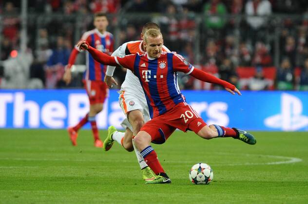 Schussversuch von Sebastian Rode (FC Bayern Muenchen) FC Bayern Muenchen - Schachtar Donezk, Fussball, Champions League, Achtelfinale, Rueckspiel, 11.03.2015, EP_WSE