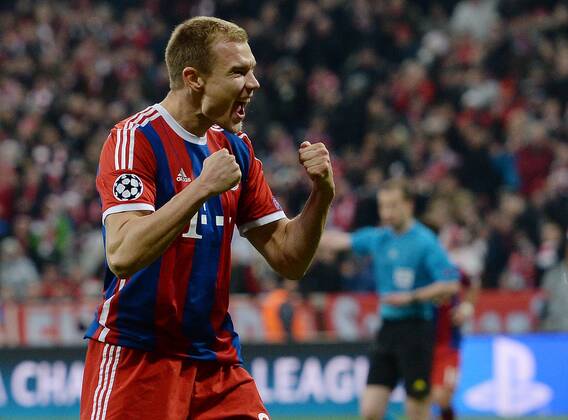 11.03.2015, xjhx, Fussball UEFA Champions League, FC Bayern Muenchen - Schachtar Donezk, v.l. Holger Badstuber (FC Bayern Muenchen) Torjubel, Goal celebration, celebrate the goal 5:0