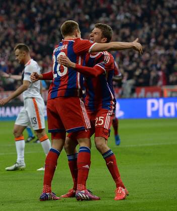 11.03.2015, xjhx, Fussball UEFA Champions League, FC Bayern Muenchen - Schachtar Donezk, v.l. Holger Badstuber (FC Bayern Muenchen) Torjubel, Goal celebration, celebrate the goal 5:0