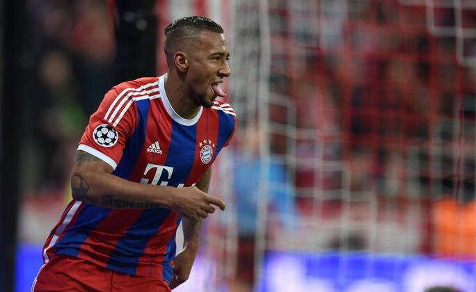 FUSSBALL CHAMPIONS LEAGUE SAISON 2014 2015 ACHTELFINAL RUECKSPIEL FC Bayern Muenchen - FC Schachtar Donezk 11.03.2015 Ball rein, Zunge raus: Jerome Boateng (FC Bayern Muenchen) jubelt nach seinem Tor zum 2:0 