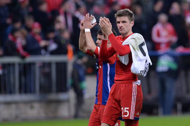Fußball Champions League Achtelfinale Bayern München - Schachtar Donezk am 11.03.2015 in der Allianz Arena in München Thomas Müller ( München ) freut sich über den Sieg