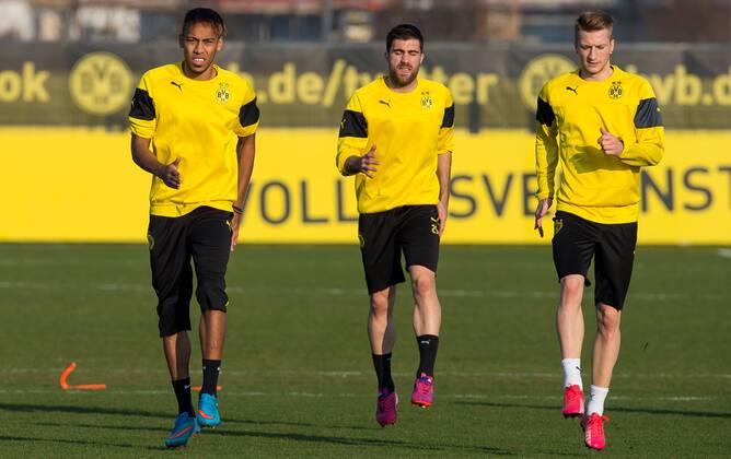 Dienstag 17.03.2015, CL, UEFA Champions League, Saison 2014 2015, Abschlusstraining in Dortmund, BV Borussia Dortmund, Pierre Emerick AUBAMEYANG (BVB), SOKRATIS (BVB), Marco REUS (BVB) DeFodi01045019857